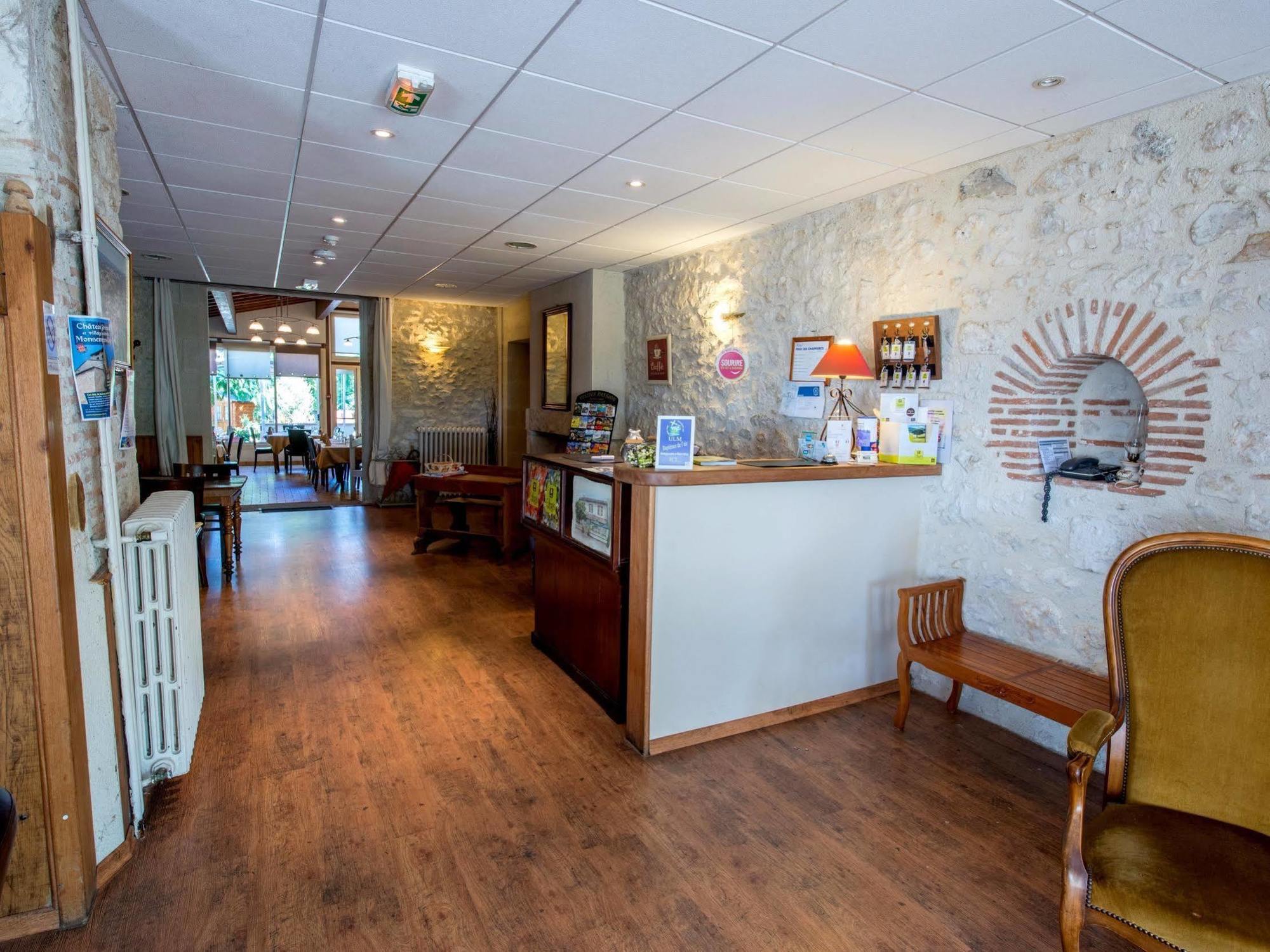 Logis Hotels - Hotel Et Restaurant Les Voyageurs Tournon-dʼAgenais エクステリア 写真